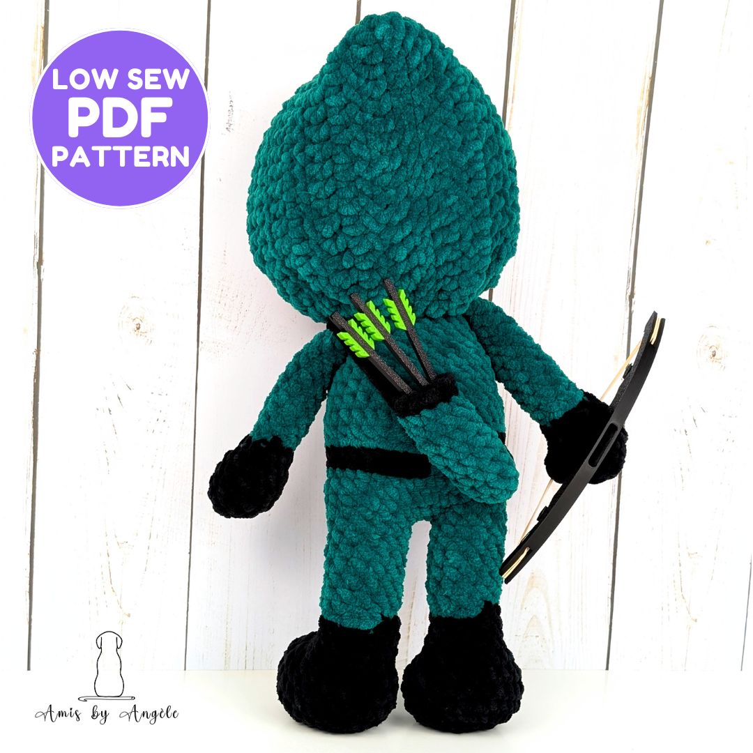 Pattern - Speedy and The Emerald Archer (Low Sew)