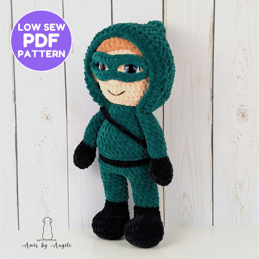 Pattern - Speedy and The Emerald Archer (Low Sew)