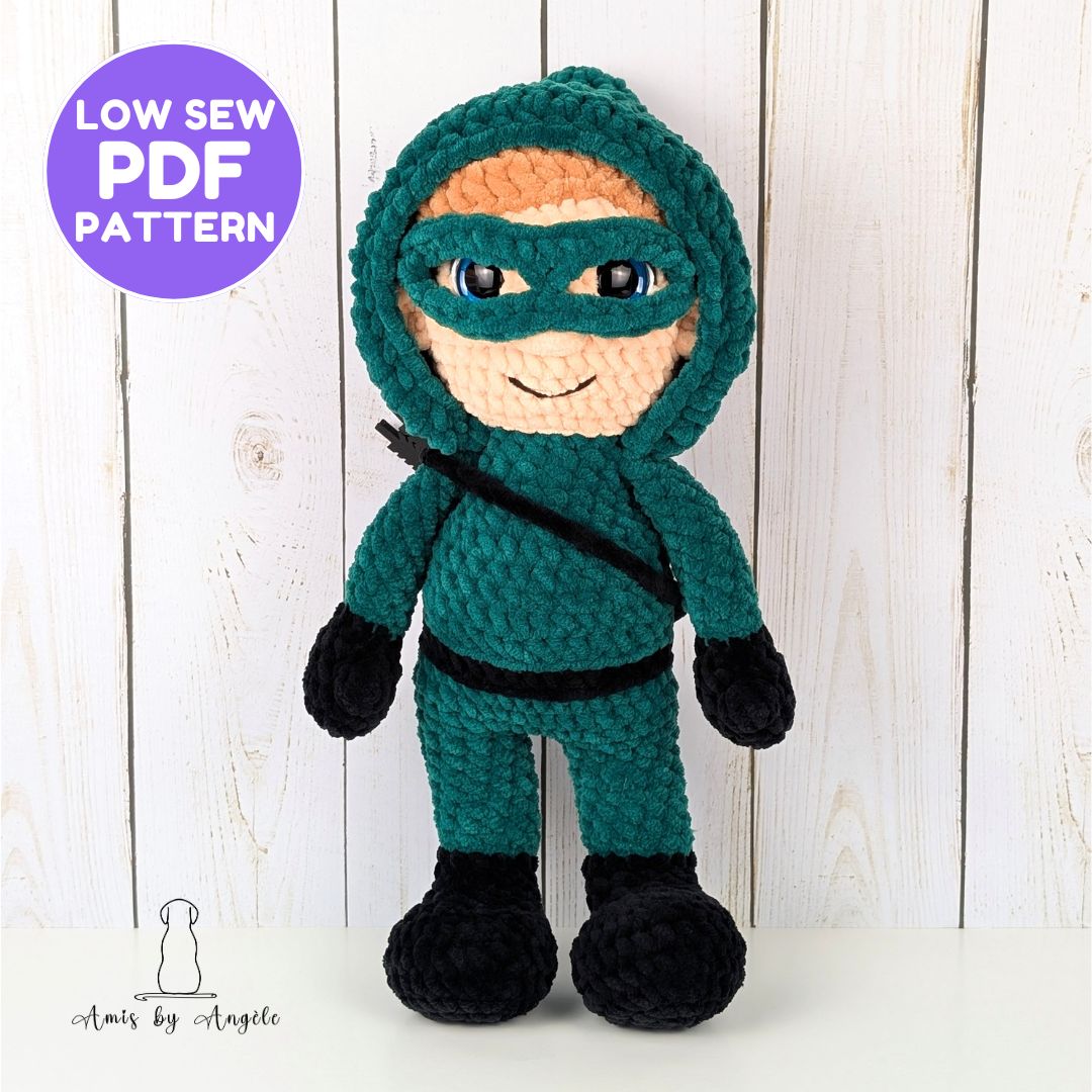 Pattern - Speedy and The Emerald Archer (Low Sew)