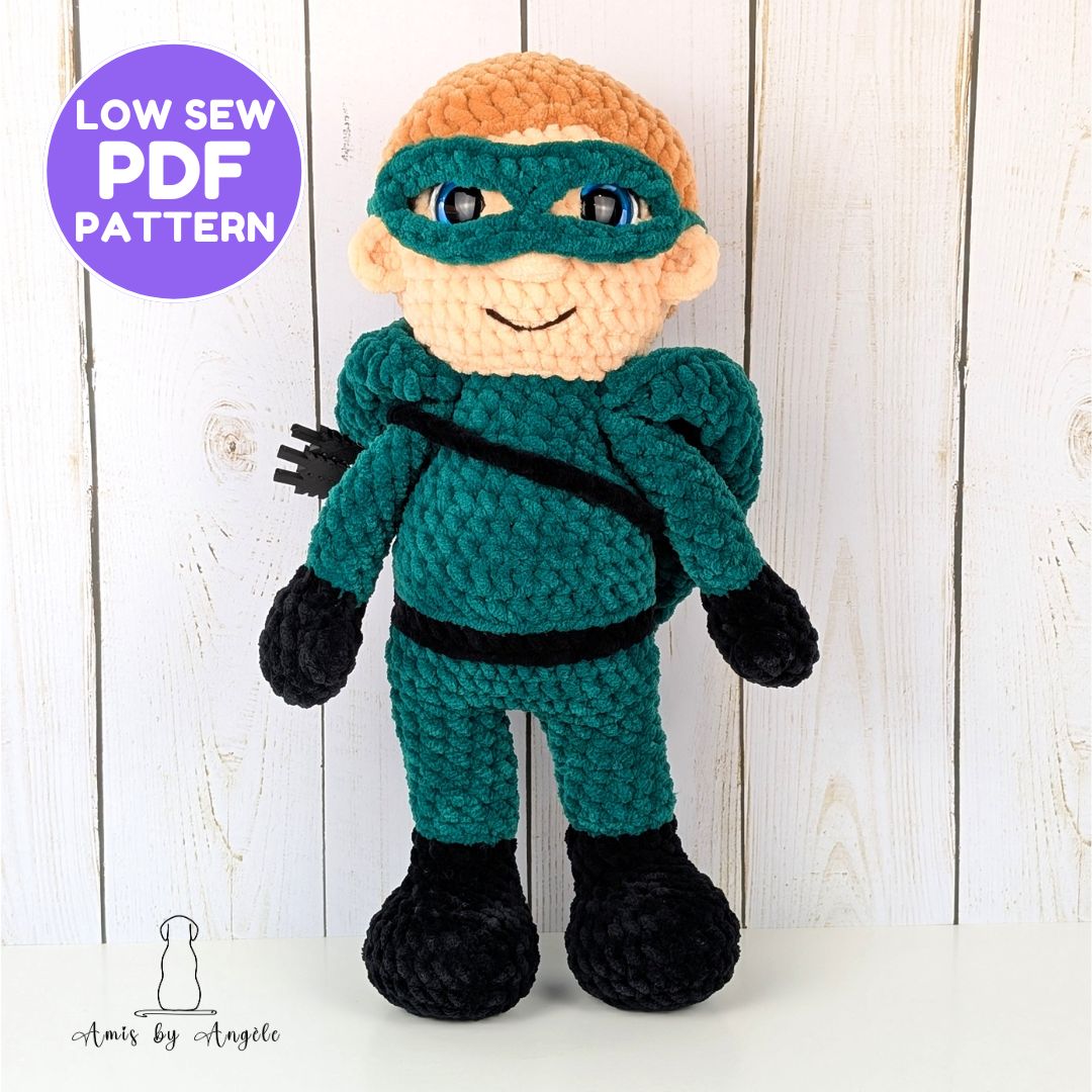 Pattern - Speedy and The Emerald Archer (Low Sew)