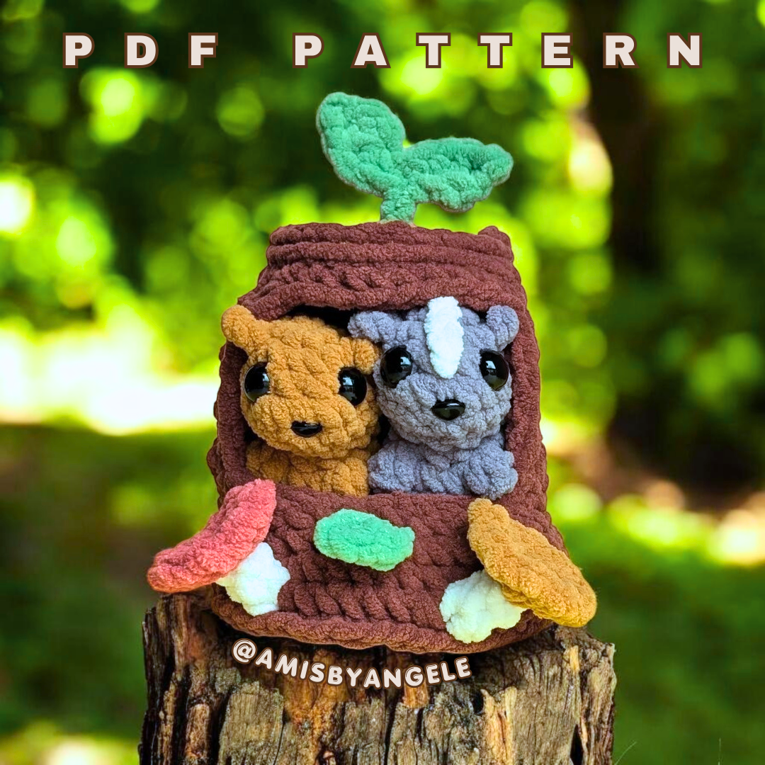 Pattern - Squirrel and Skunk in a Stump (No-Sew)